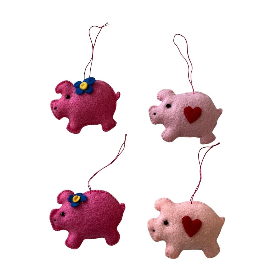 Vintage Set of 4 Pig Ornaments Christmas Holidays Felt Farmhouse Country